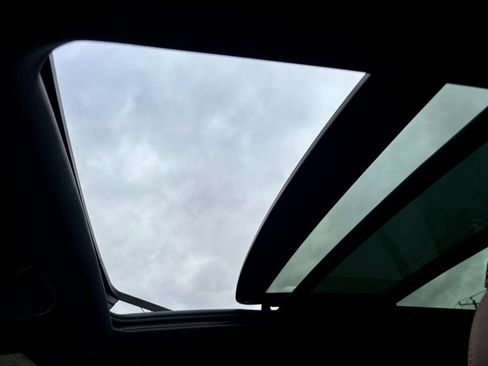 Used 2019 BMW X5 xDrive50i w/ M Sport Package image 27