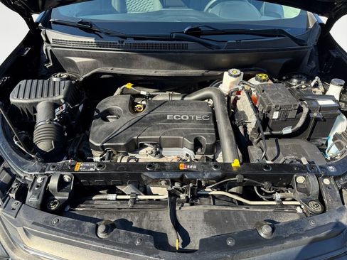 Used 2020 Chevrolet Equinox LT image 17