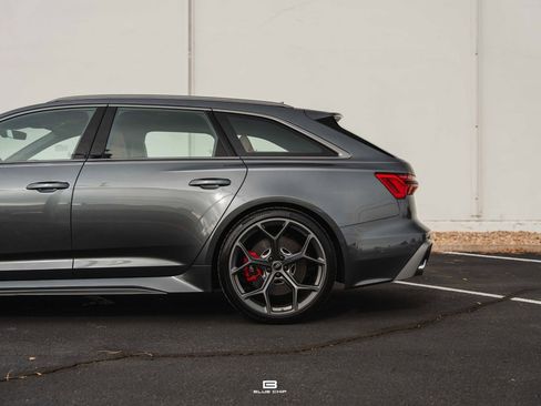 Used 2025 Audi RS 6 performance w/ Executive Package image 4