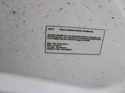 Used 2022 Tesla Model Y Performance image 30