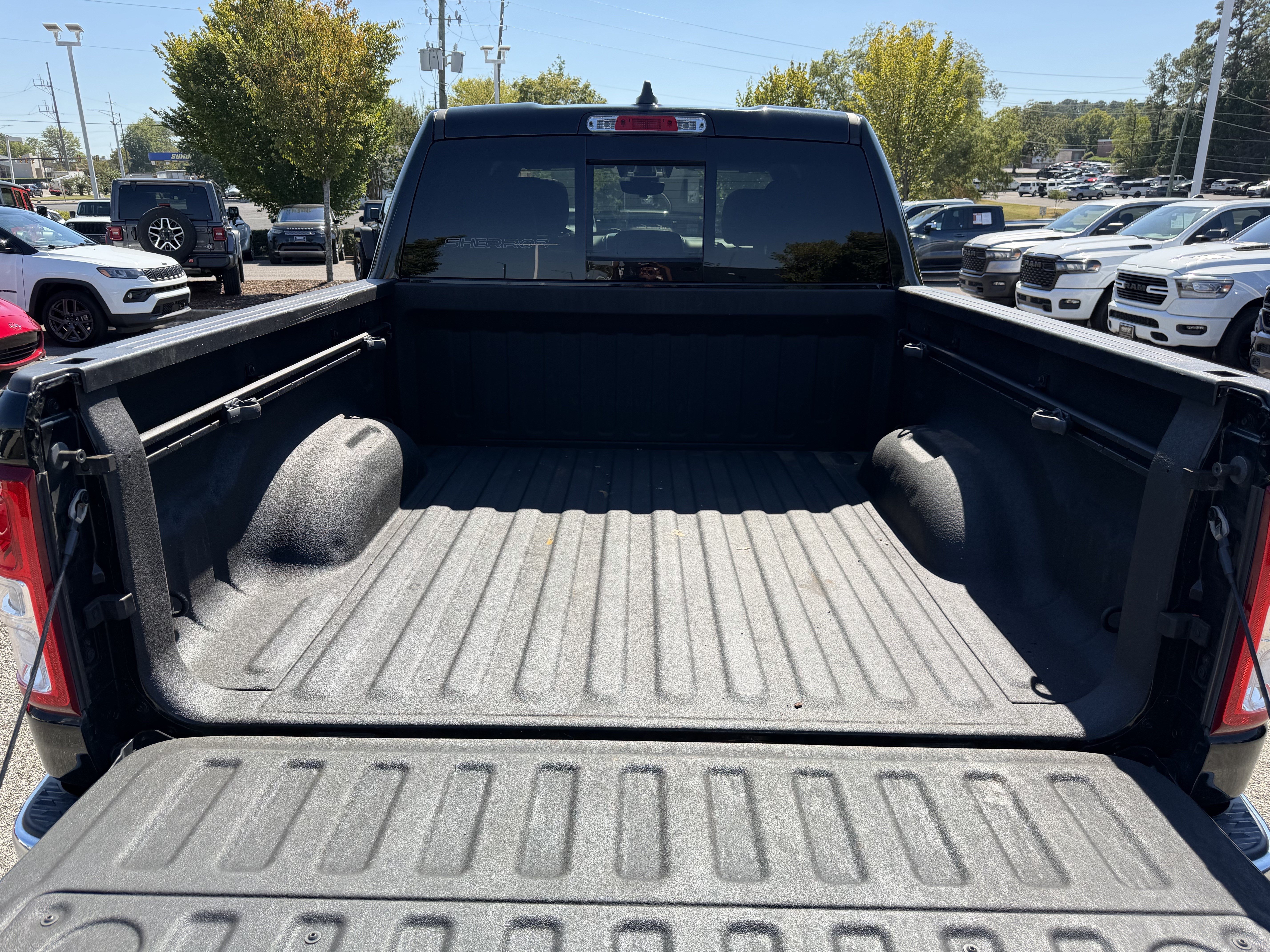 Used 2022 RAM 1500 Big Horn AWD/4WD image 34