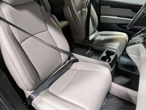 Used 2023 Honda Odyssey Touring image 31