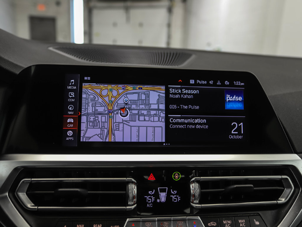 Used 2021 BMW 430i xDrive Coupe w/ Parking Assistance Package AWD/4WD image 15