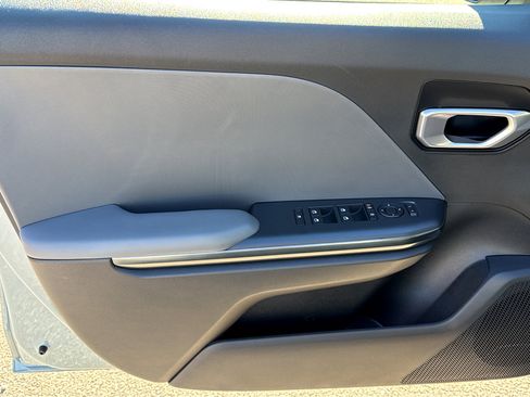 Used 2025 Kia K4 LXS image 20