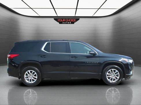 Used 2020 Chevrolet Traverse LT w/ Driver Confidence II Package AWD/4WD image 6