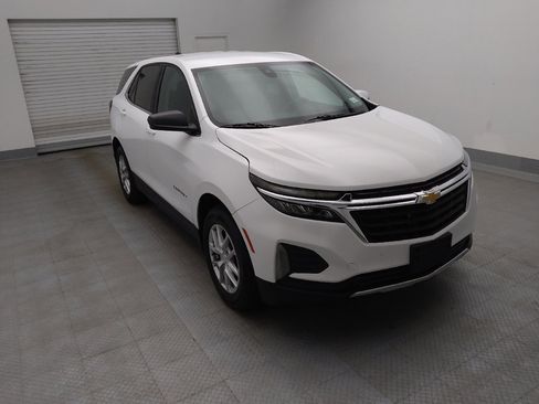 Used 2023 Chevrolet Equinox LT w/ LPO, Floor Liner Package AWD/4WD image 13