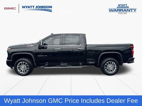 Used 2024 Chevrolet Silverado 2500 LTZ w/ LTZ Plus Package AWD/4WD image 2