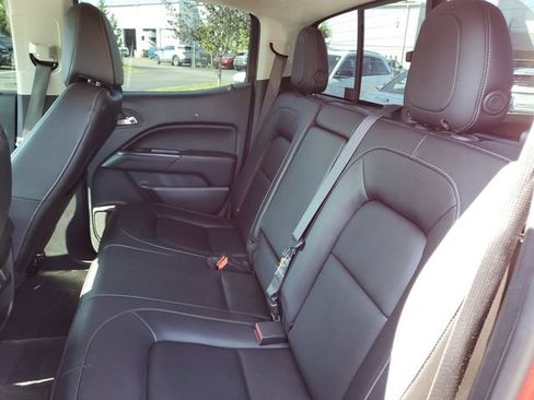Used 2020 GMC Canyon SLT w/ Driver Alert Package AWD/4WD image 26