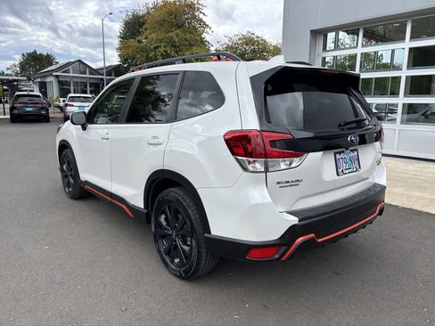 Used 2022 Subaru Forester Sport AWD/4WD image 3