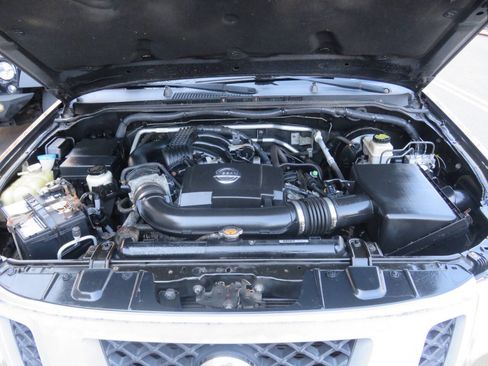 Used 2012 Nissan Xterra PRO-4X w/ Pro-4x Leather Pkg image 30