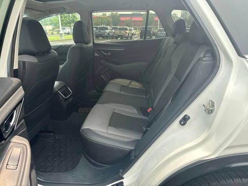 Used 2020 Subaru Outback Onyx Edition XT AWD/4WD image 10