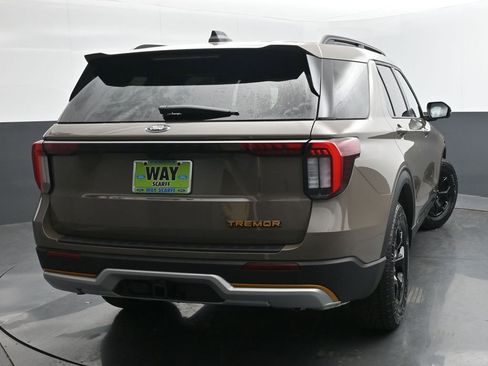 New 2026 Ford Explorer Tremor w/ Tremor Convenience Package image 5