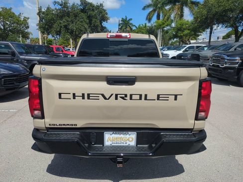 Used 2023 Chevrolet Colorado Z71 w/ Advanced Trailering Package AWD/4WD image 7