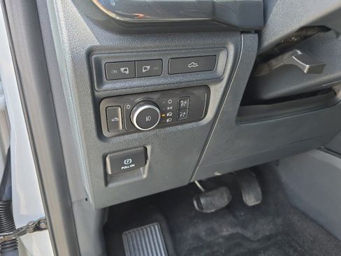 Used 2021 Ford F150 XLT w/ Equipment Group 302A High AWD/4WD image 22