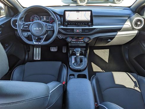 Certified 2024 Kia Forte GT-Line image 15