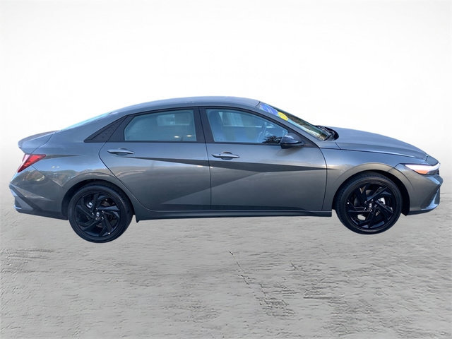 Certified 2026 Hyundai Elantra Sport FWD image 2