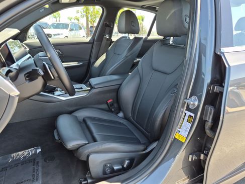 Used 2019 BMW 330i Sedan w/ Convenience Package RWD image 16