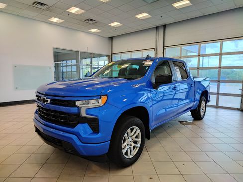 Used 2026 Chevrolet Silverado 1500 RST AWD/4WD image 7