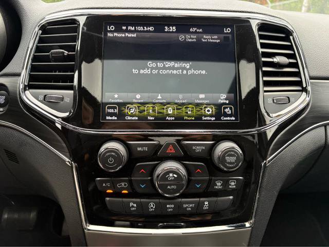 Used 2021 Jeep Grand Cherokee Limited w/ Premium Lighting Group AWD/4WD image 26