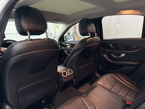 Used 2016 Mercedes-Benz C 300 Sedan image 18