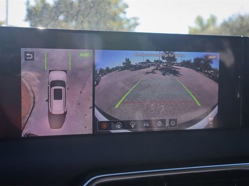 New 2025 Nissan Armada SL w/ Captain's Chari Seat Package image 13