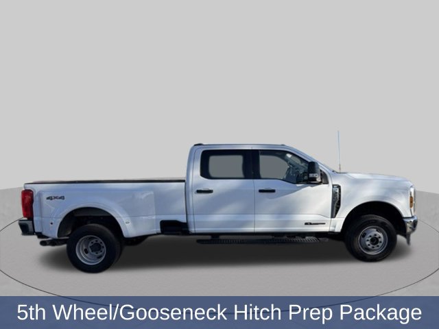 Used 2024 Ford F350 XLT AWD/4WD image 2