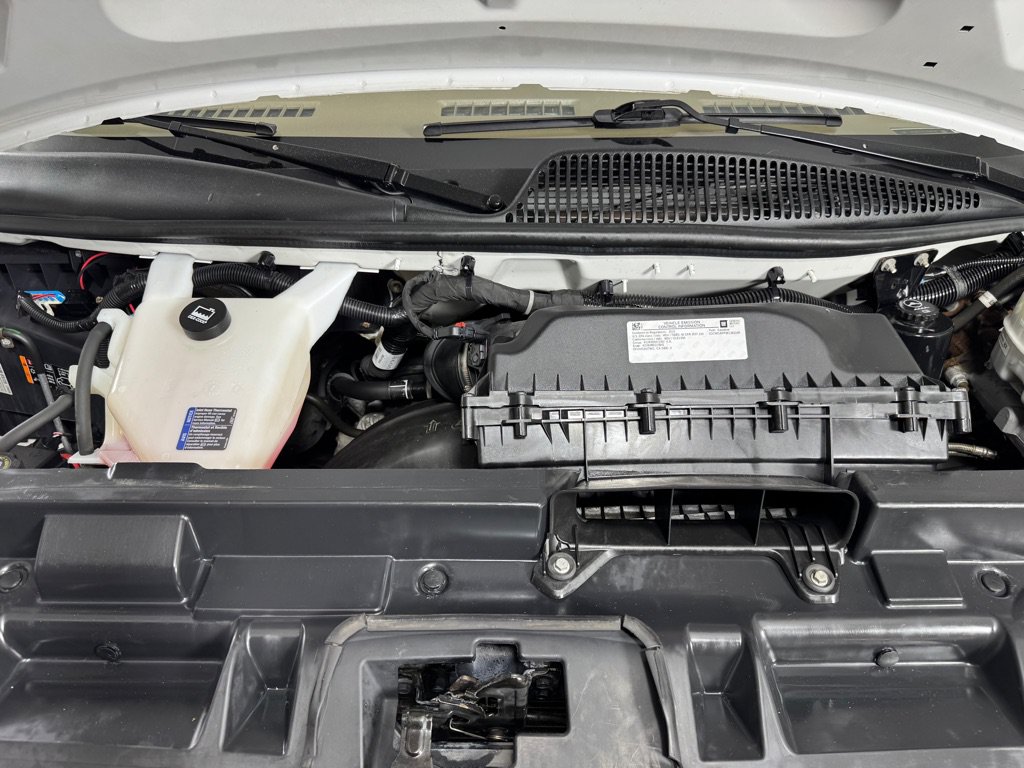 Used 2019 Chevrolet Express 2500 w/ Driver Convenience Package RWD image 21