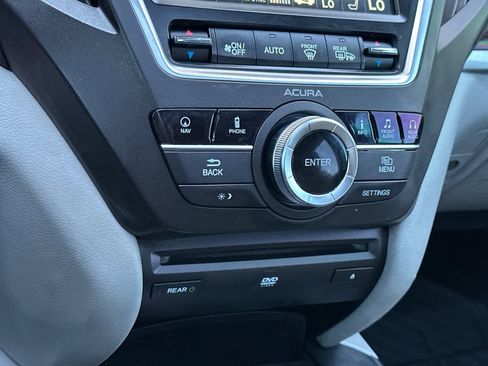 Used 2016 Acura MDX SH-AWD image 23