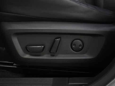 Used 2023 Nissan Rogue SV w/ SV Premium B Package image 29