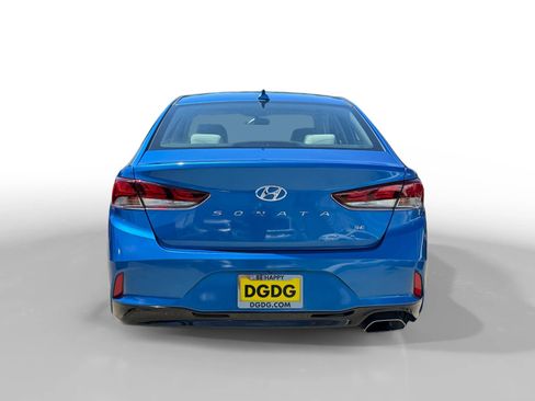 Used 2018 Hyundai Sonata SE FWD image 4