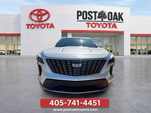 Used 2020 Cadillac XT4 Premium Luxury FWD image 4