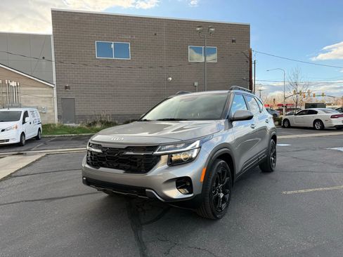 Used 2024 Kia Seltos X-Line AWD/4WD image 1