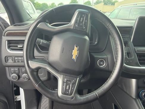 Used 2023 Chevrolet Suburban Premier AWD/4WD image 11