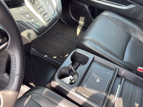 Used 2025 Honda Odyssey EX-L image 19