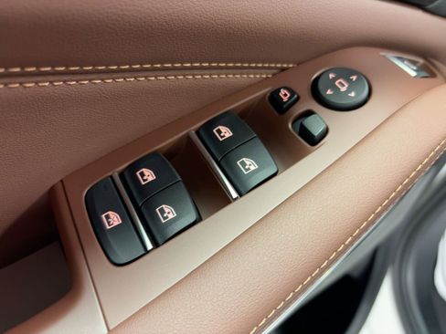 New 2026 BMW X5 sDrive40i w/ M Sport Package image 20