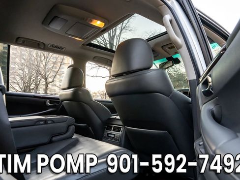 Used 2009 Lexus LX 570 LX 570 Sport Utility 4D image 18