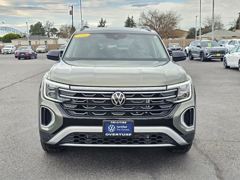 Certified 2025 Volkswagen Atlas Peak Edition SE image 6