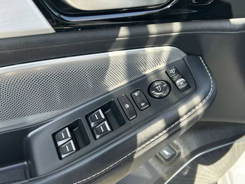 Used 2025 Acura MDX w/ Technology Package AWD/4WD image 27