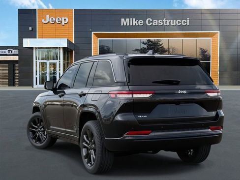 New 2026 Jeep Grand Cherokee Limited image 3