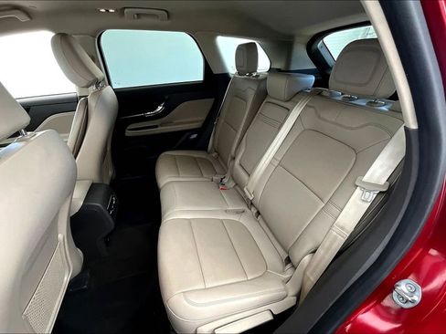 Used 2023 Lincoln Corsair Reserve image 30