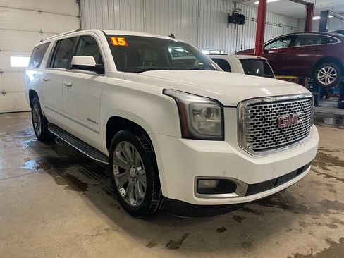 Used 2015 GMC Yukon XL Denali w/ Touring Package image 4