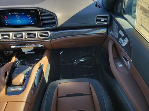 New 2026 Mercedes-Benz GLE 63 AMG S image 12