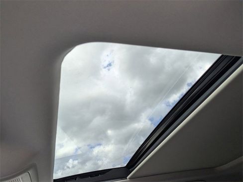 Used 2025 MAZDA CX-50 2.5 Hybrid w/ Premium Plus Pkg image 13