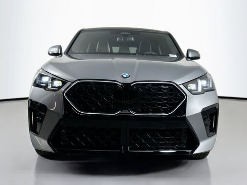 New 2026 BMW X2 xDrive28i w/ Technology Package image 2