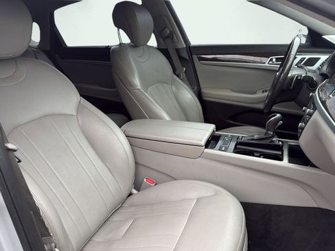 Used 2016 Hyundai Genesis 3.8 w/ Option Group 02 image 29