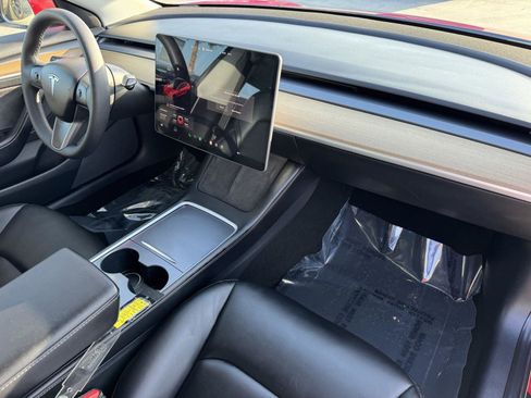Used 2021 Tesla Model 3 Performance AWD/4WD image 7