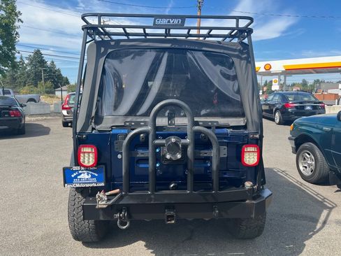 Used 2003 Jeep Wrangler X image 28