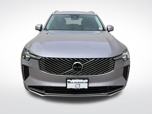 New 2026 Volvo XC90 B6 Plus w/ Protection Package image 8