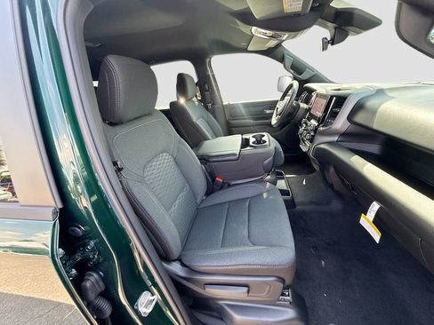 New 2026 RAM 1500 Express RWD image 31
