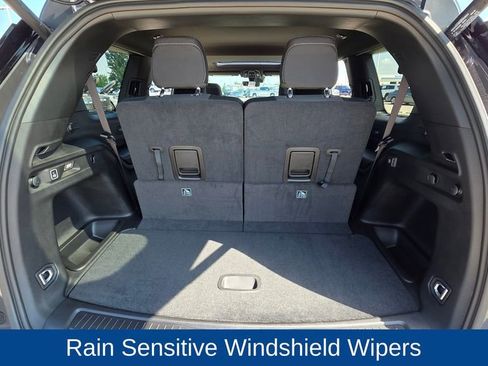 New 2025 Jeep Grand Cherokee L Laredo w/ Luxury Tech Group I image 18